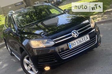 Позашляховик / Кросовер Volkswagen Touareg 2011 в Тернополі