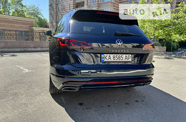 Позашляховик / Кросовер Volkswagen Touareg 2021 в Києві