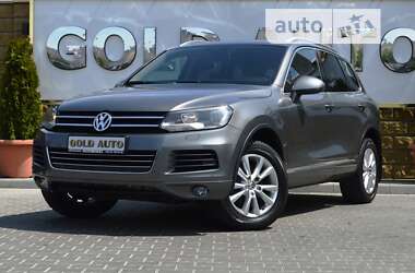 Внедорожник / Кроссовер Volkswagen Touareg 2013 в Одессе