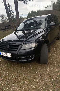 Внедорожник / Кроссовер Volkswagen Touareg 2003 в Вышгороде