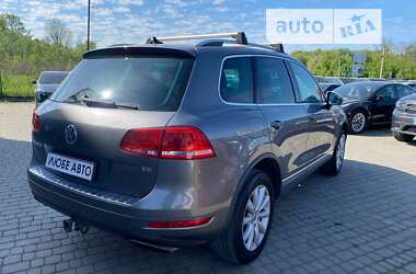 Внедорожник / Кроссовер Volkswagen Touareg 2010 в Львове