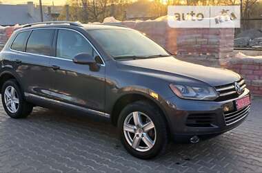 Позашляховик / Кросовер Volkswagen Touareg 2011 в Теребовлі