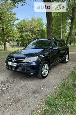 Позашляховик / Кросовер Volkswagen Touareg 2012 в Харкові