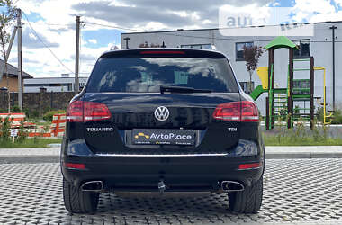 Внедорожник / Кроссовер Volkswagen Touareg 2013 в Луцке