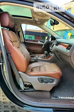 Volkswagen Touareg 2014