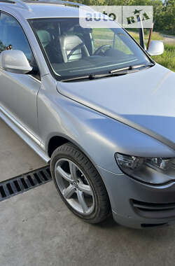 Внедорожник / Кроссовер Volkswagen Touareg 2007 в Черновцах