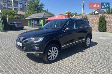 Позашляховик / Кросовер Volkswagen Touareg 2017 в Кропивницькому
