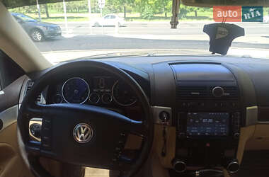 Позашляховик / Кросовер Volkswagen Touareg 2006 в Одесі