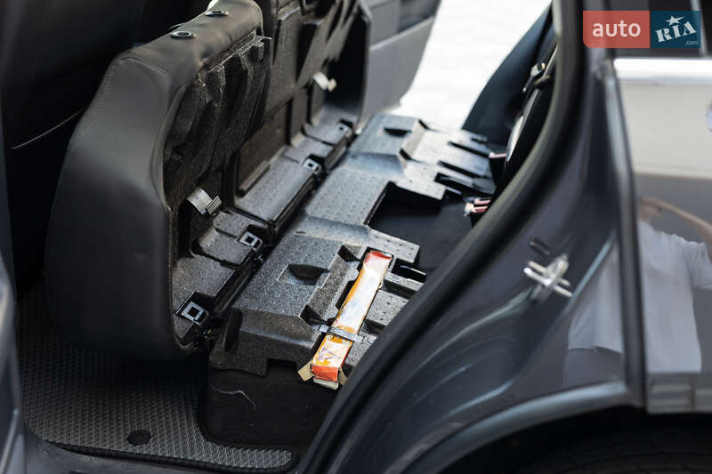 Внедорожник / Кроссовер Volkswagen Touareg 2008 в Ивано-Франковске фото 10 Внедорожник / Кроссовер Volkswagen Touareg 2008 в Ивано-Франковске