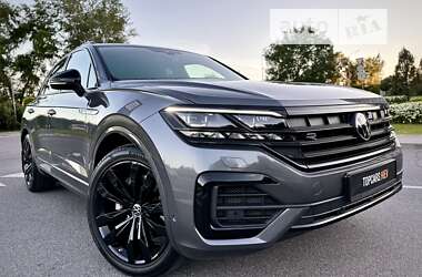 Позашляховик / Кросовер Volkswagen Touareg 2023 в Києві