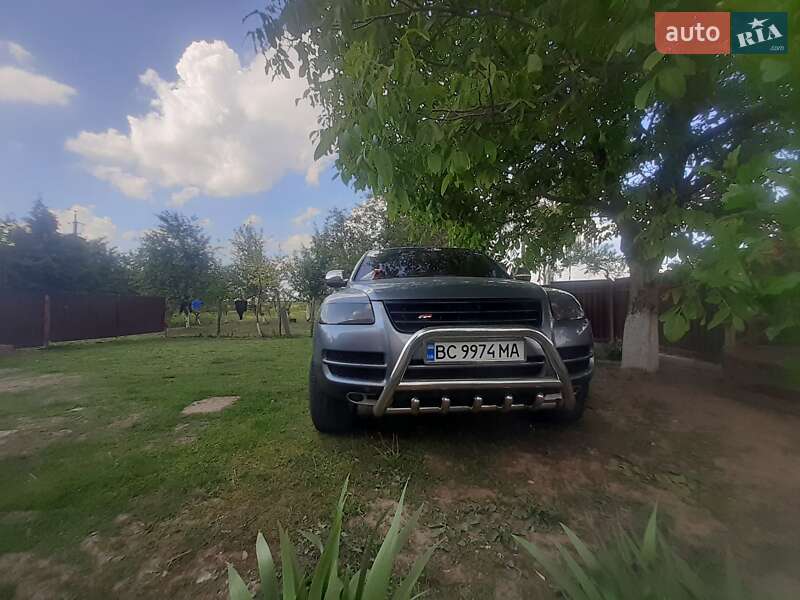 Внедорожник / Кроссовер Volkswagen Touareg 2004 в Львове