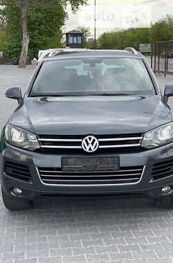 Внедорожник / Кроссовер Volkswagen Touareg 2013 в Тернополе