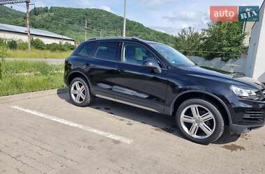 Позашляховик / Кросовер Volkswagen Touareg 2013 в Великому Березному