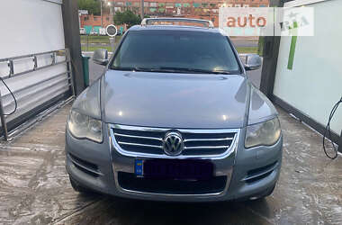 Позашляховик / Кросовер Volkswagen Touareg 2008 в Харкові