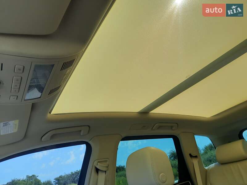 Внедорожник / Кроссовер Volkswagen Touareg 2015 в Запорожье