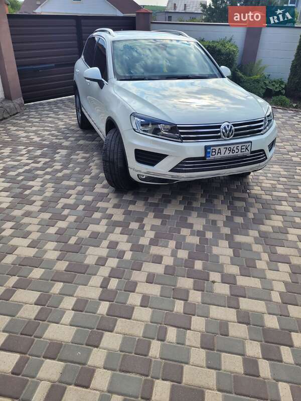 Внедорожник / Кроссовер Volkswagen Touareg 2015 в Кропивницком фото 4 Внедорожник / Кроссовер Volkswagen Touareg 2015 в Кропивницком