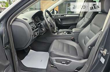 Внедорожник / Кроссовер Volkswagen Touareg 2010 в Коломые