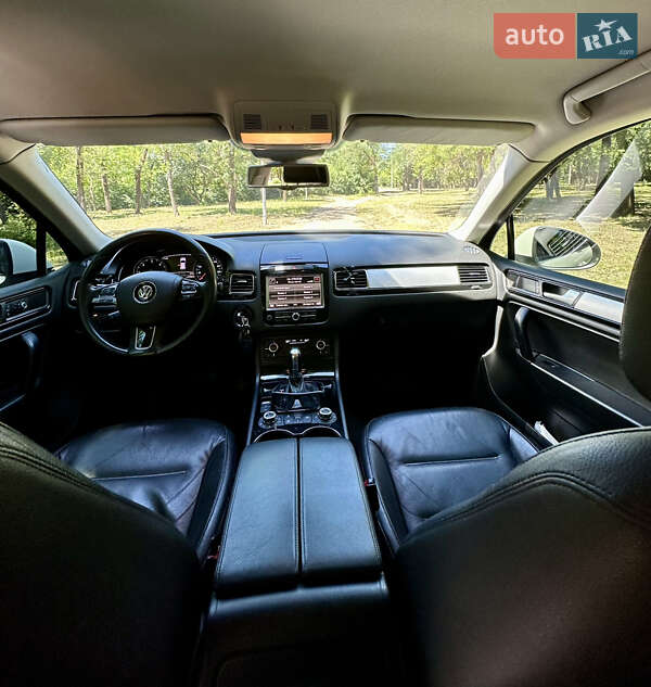 Внедорожник / Кроссовер Volkswagen Touareg 2011 в Кривом Роге фото 10 Внедорожник / Кроссовер Volkswagen Touareg 2011 в Кривом Роге