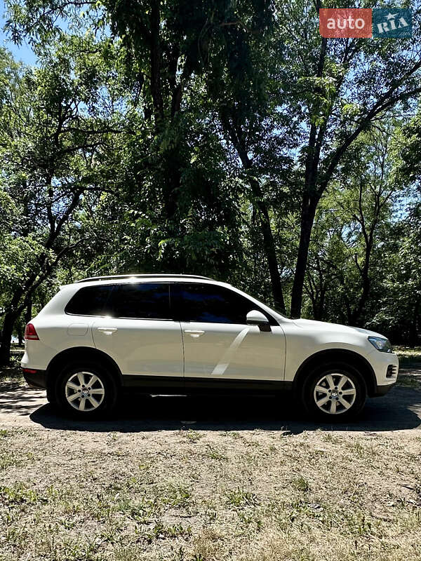 Внедорожник / Кроссовер Volkswagen Touareg 2011 в Кривом Роге фото 21 Внедорожник / Кроссовер Volkswagen Touareg 2011 в Кривом Роге