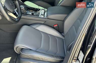 Внедорожник / Кроссовер Volkswagen Touareg 2020 в 