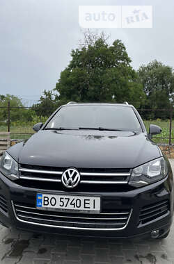 Позашляховик / Кросовер Volkswagen Touareg 2011 в Вінниці