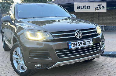 Позашляховик / Кросовер Volkswagen Touareg 2012 в Сумах