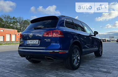 Позашляховик / Кросовер Volkswagen Touareg 2015 в Луцьку