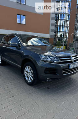 Внедорожник / Кроссовер Volkswagen Touareg 2012 в Ивано-Франковске