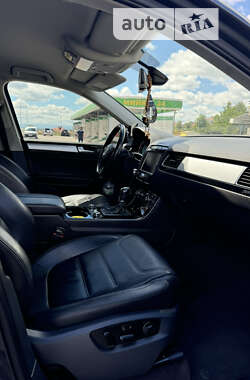 Внедорожник / Кроссовер Volkswagen Touareg 2012 в Ивано-Франковске