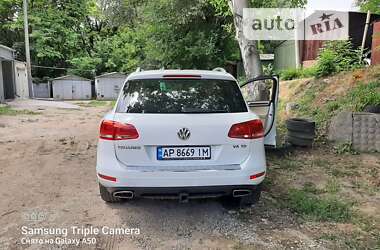 Позашляховик / Кросовер Volkswagen Touareg 2012 в Запоріжжі