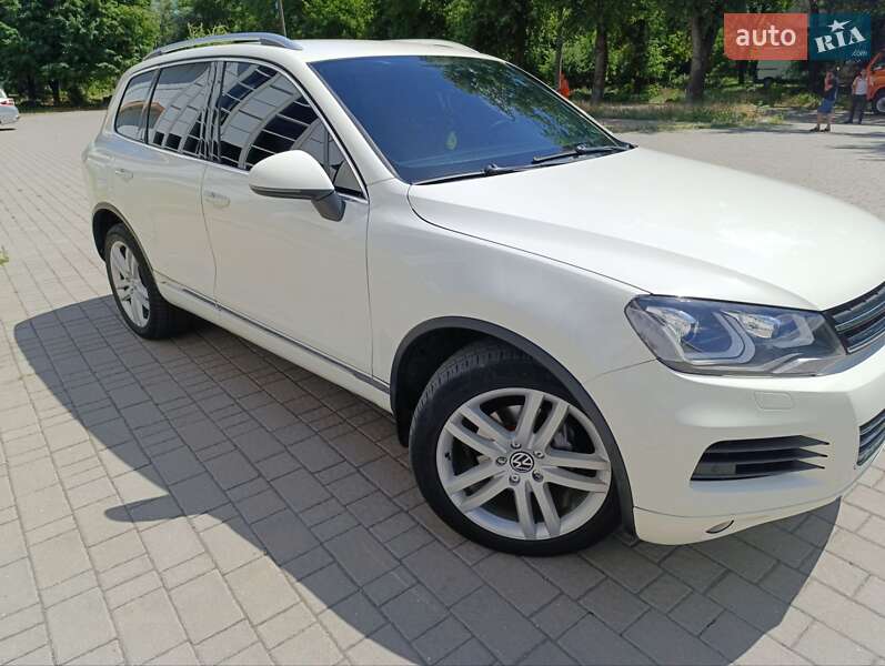 Внедорожник / Кроссовер Volkswagen Touareg 2011 в Запорожье фото Внедорожник / Кроссовер Volkswagen Touareg 2011 в Запорожье