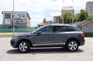 Позашляховик / Кросовер Volkswagen Touareg 2012 в Тернополі