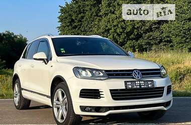 Позашляховик / Кросовер Volkswagen Touareg 2014 в Прилуках