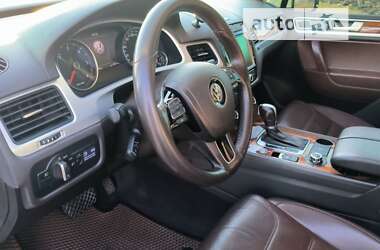 Позашляховик / Кросовер Volkswagen Touareg 2012 в Кременчуці