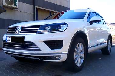 Позашляховик / Кросовер Volkswagen Touareg 2014 в Кривому Розі