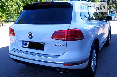 Внедорожник / Кроссовер Volkswagen Touareg 2014 в Кривом Роге