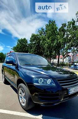 Позашляховик / Кросовер Volkswagen Touareg 2006 в Києві