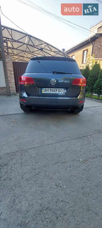 Позашляховик / Кросовер Volkswagen Touareg 2012 в Дніпрі