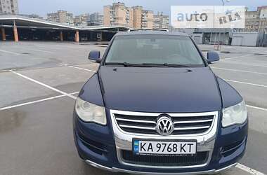 Внедорожник / Кроссовер Volkswagen Touareg 2007 в Киеве