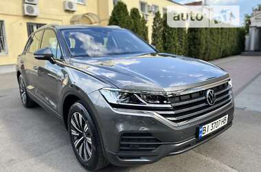 Внедорожник / Кроссовер Volkswagen Touareg 2021 в Полтаве