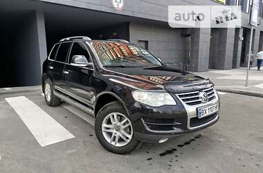 Внедорожник / Кроссовер Volkswagen Touareg 2007 в Любаре