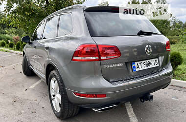 Позашляховик / Кросовер Volkswagen Touareg 2012 в Івано-Франківську