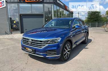 Внедорожник / Кроссовер Volkswagen Touareg 2019 в Запорожье