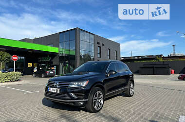 Volkswagen Touareg 2015