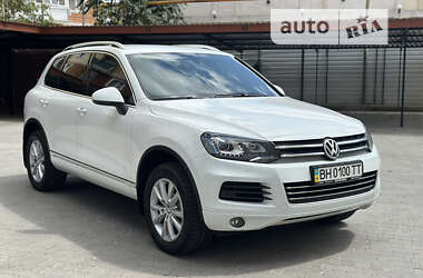 Позашляховик / Кросовер Volkswagen Touareg 2013 в Одесі