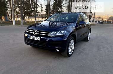 Внедорожник / Кроссовер Volkswagen Touareg 2013 в Виннице