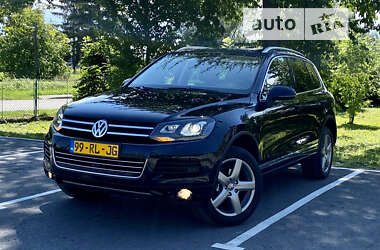 Внедорожник / Кроссовер Volkswagen Touareg 2010 в Самборе