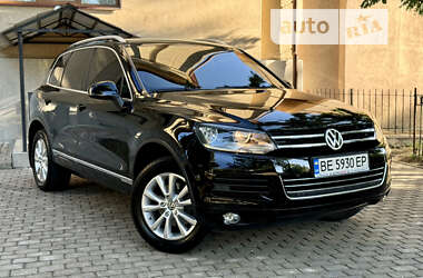 Позашляховик / Кросовер Volkswagen Touareg 2013 в Миколаєві