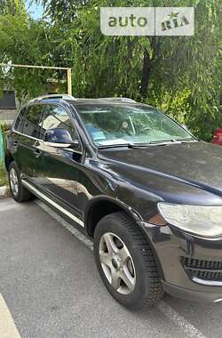 Позашляховик / Кросовер Volkswagen Touareg 2007 в Чернігові