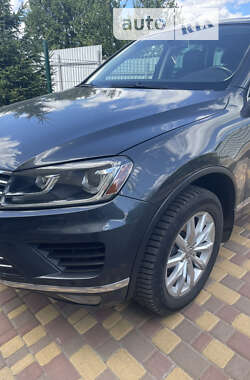 Volkswagen Touareg 2015